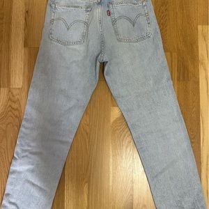 Levi’s wedgie straight jeans!!!